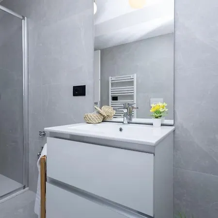 Darsena Charming Apartment By 101Flats Milan Exterior photo